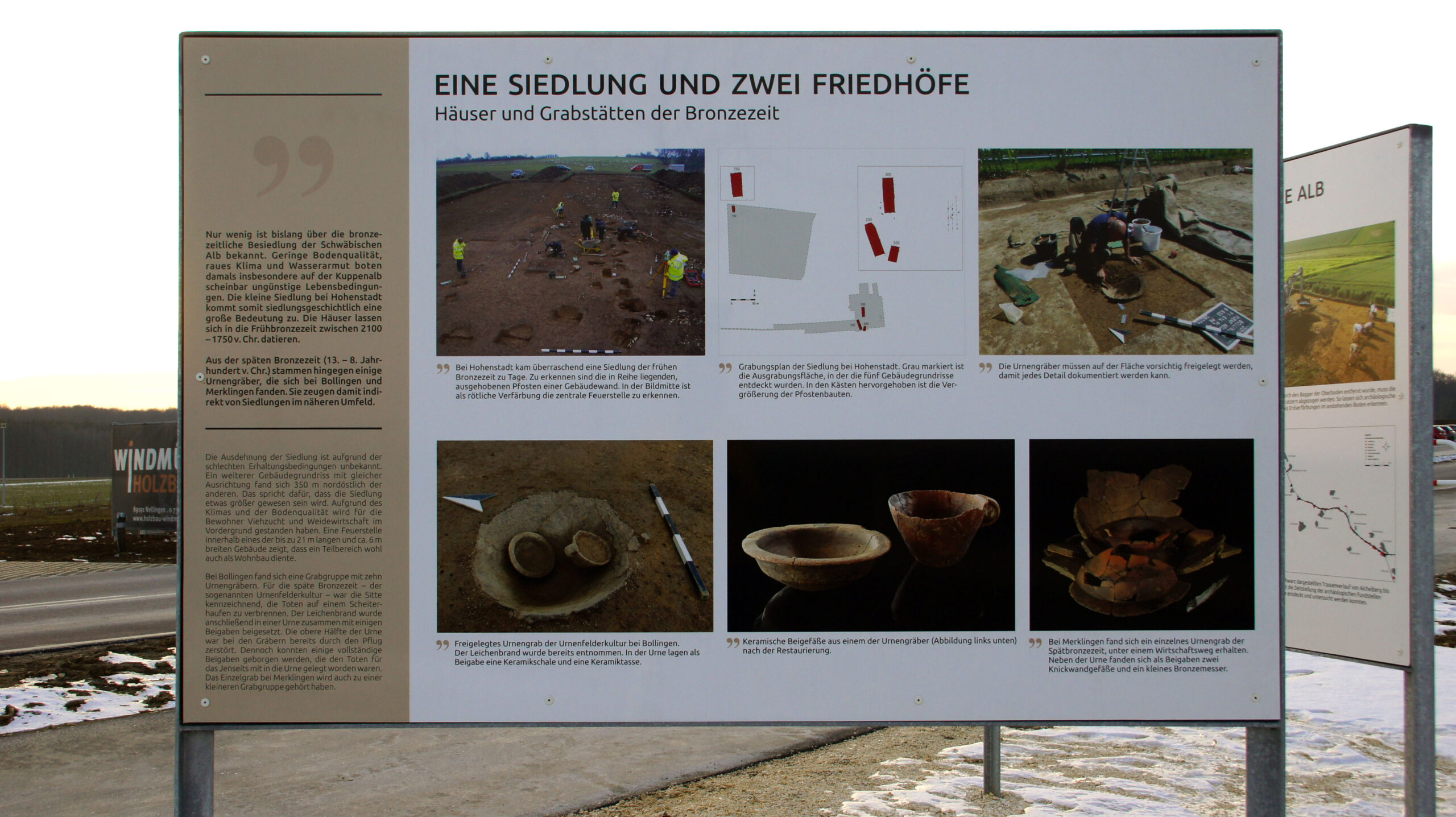 Informationstafel zu Häusern und Grabstätten der Bronzezeit